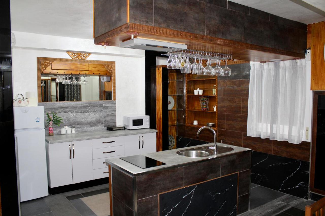 Wish Suite San Benito De Sevilla Seville Exterior photo
