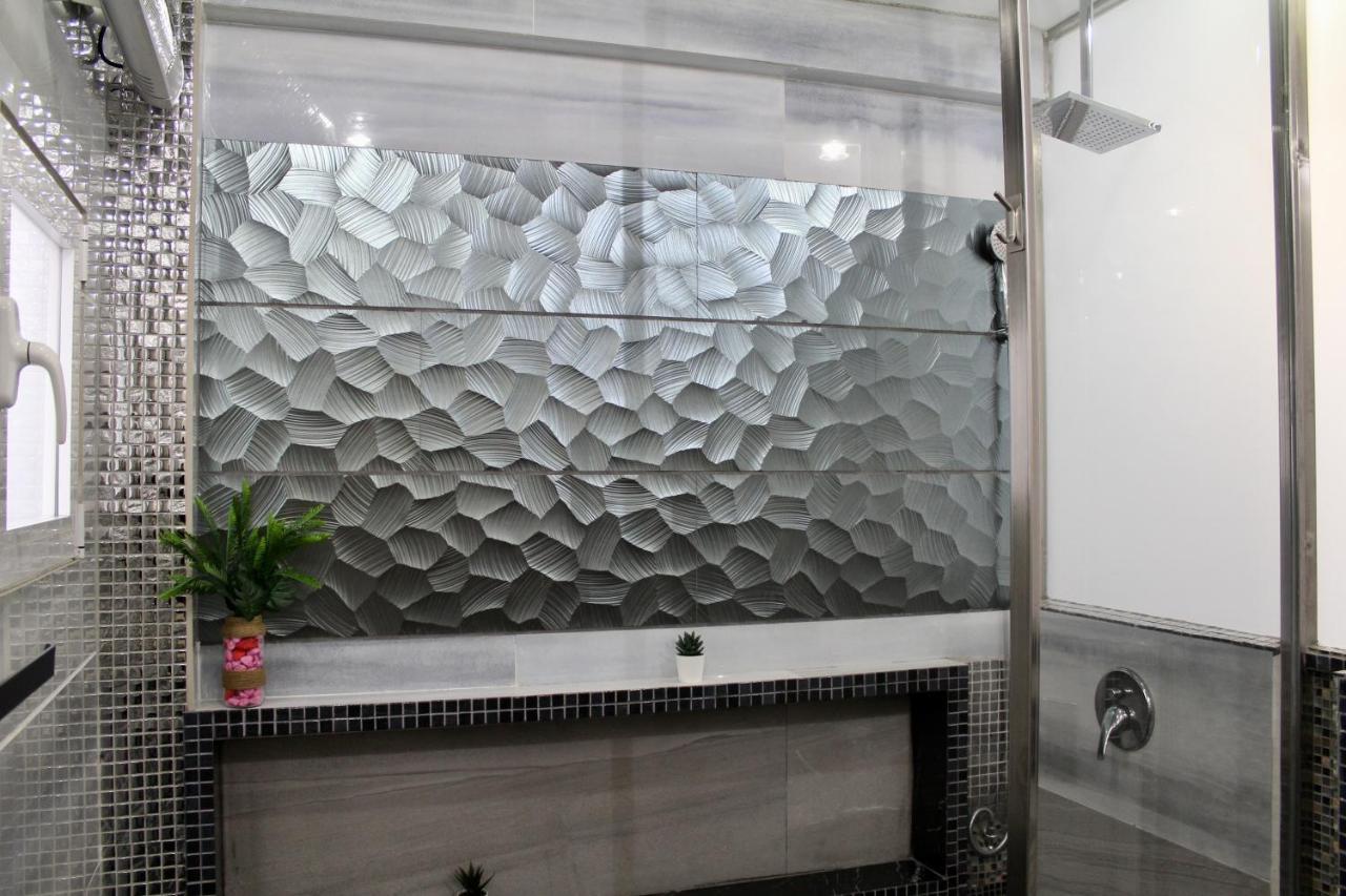 Wish Suite San Benito De Sevilla Seville Exterior photo
